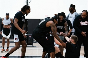 楊瀚森即將加入！混音近期訓練動態(tài) 快打風格與開拓者一脈相承