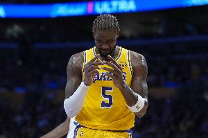 湖人戰(zhàn)開(kāi)拓者首發(fā)：斯瑪特 克內(nèi)克特 拉拉維亞 八村塁 艾頓