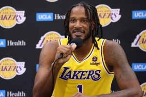 阿里扎：打球時(shí)每晚都會(huì)全力以赴地防守對(duì)方最好的球員