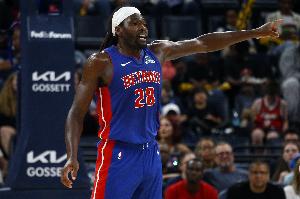 成得分手了？斯圖爾特18中9得26分14板4蓋帽 出手?jǐn)?shù)隊(duì)內(nèi)僅次于CC