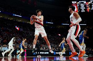 斯普利特談缺少控衛(wèi)：我們本就沒(méi)有傳統(tǒng)控衛(wèi) 誰(shuí)拿球誰(shuí)推進(jìn)