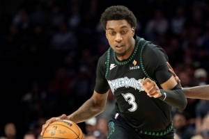 攻防全能！麥克丹尼爾斯11中9砍22分3板3助2斷1帽 三分3中2