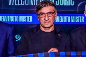 ??被坑慘了！加公離任真藍黑任命尤里奇，主場0-3慘敗+7輪不勝