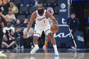 哈登近5次登場(chǎng)4次出戰(zhàn)超38分半 賽季場(chǎng)均出戰(zhàn)34.9分鐘隊(duì)內(nèi)最多