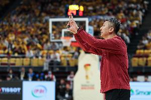 媒體人：郭士強(qiáng)執(zhí)教過的球隊(duì)往往上限不高 他更適合當(dāng)國家隊(duì)助教