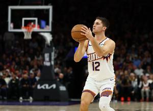 風云突變！吉萊斯皮三分命中 太陽轟出12-0追到2分打停湖人