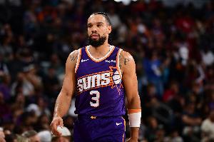 湖記：非常狄龍的一場球 他本有機會在詹姆斯面前絕殺 結(jié)果被驅(qū)逐