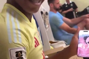 ??尼科：壞了，這小子又陷入愛河了！