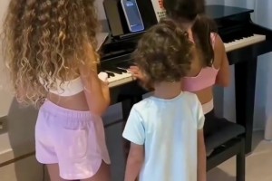 維埃里這歲數(shù)熱身時間有點長啊，你是在玩老鷹捉小雞嘛??