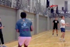 18分中狂轟276記三分，打破哈登保持6年的紀錄...