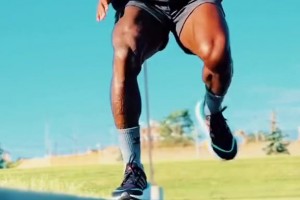 魔鬼筋肉人??！澤-羅伯托這個50歲的老男人對自己太狠了