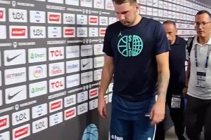 燃盡了！東契奇空砍39+10+7 賽后垂頭喪氣離開球場??