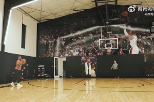 逐步康復(fù)中！利拉德發(fā)布自己最新訓(xùn)練視頻，遠(yuǎn)投還是十拿九穩(wěn)?。? >
                                        </div>
                                    </div>
                                                                        <div   id=