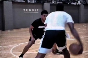 楊毅：很多人還是低估了哈登的組織能力 還把他定義為一個得分手