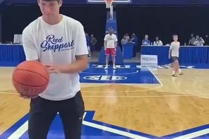 謝潑德這手感也太逆天了，難怪能被火箭用探花選上！