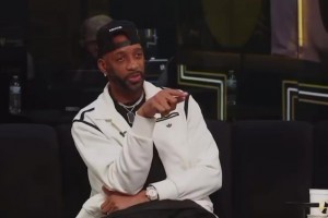 麥迪：如果把詹姆斯也放到三角進(jìn)攻體系中，那他將成為GOAT！