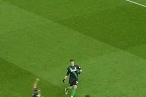 紅魔團(tuán)隊(duì)配合美妙的反擊！馬夏爾世界波終結(jié)！