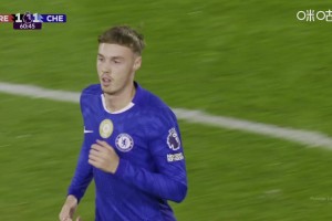 切爾西1-1扳平！恩佐傳中佩德羅頭球擺渡！帕爾默替補(bǔ)5分鐘破門！