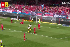 十人多特領(lǐng)先！萊爾森右路精準(zhǔn)傳中，吉拉西高高躍起頭球破門！