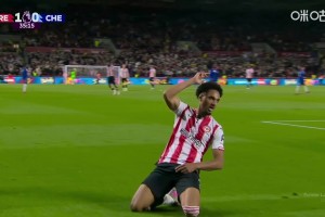 切爾西0-1落后！亨德森長(zhǎng)傳送助攻！沙德晃開阿達(dá)拉比奧尤破門！