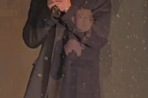 保安過于敬業(yè)，楊鳴無奈了：不用這么攔，這沒人！