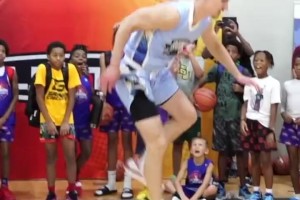 這，鈦合金腳踝??