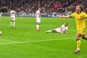 隊內(nèi)氣氛太好了！阿萊格里安慰屢失良機的希門尼斯