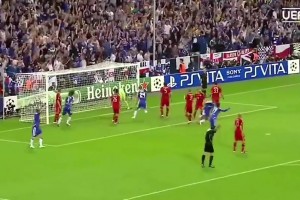 鐵血藍軍！12年歐冠決賽拜仁狂轟44腳落敗！德羅巴率領(lǐng)老男孩圓夢