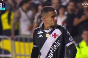 第二春？庫(kù)鳥這腳任意球破門真絕了，回到巴甲狀態(tài)不俗