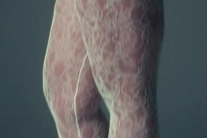 哇塞，唐斯女友這身材也太過豐滿了，登哥貌似也喜歡這類型??