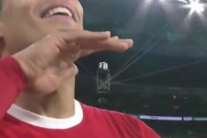 2024年范迪克加時賽頭球絕殺切爾西！助了漂亮奪得聯(lián)賽杯冠軍！