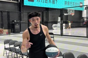 陳登星挑戰(zhàn)甲亢哥飛躍12張凳子，成功超越！