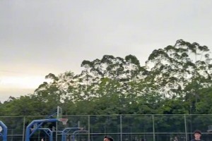 不是哥們！我都沒(méi)準(zhǔn)備好你能扣這些動(dòng)作