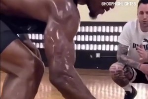 大魔王！球迷惡搞：你們休賽期隨便訓(xùn)練，約老師的狂歡還沒結(jié)束！