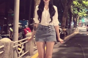 美女主播小太陽(yáng)：一定要挑夜里人少的時(shí)候去拍，不然很社死