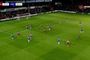 瞬間反超！博納諾特打入處子球，喬治送助攻2分鐘造2球