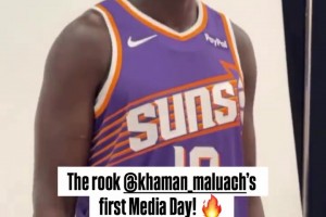 楊瀚森的好哥們！馬盧阿奇身穿太陽球衣拍攝定妝照，笑容滿面