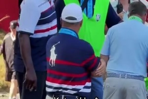 “看看這是誰～籃球之神邁克爾喬丹現(xiàn)身觀看萊德杯