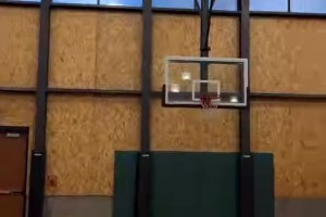 哈登近期訓(xùn)練展現(xiàn)兇猛單打，新賽季放開掄？