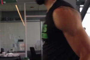 恢復(fù)神速！塔圖姆回歸訓(xùn)練場進行跑動、投籃等多項訓(xùn)練