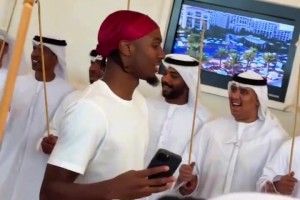 凱里歐文在訓(xùn)練中做了哪些動(dòng)作 ?這是他傷后首次出現(xiàn)在球場(chǎng)上！