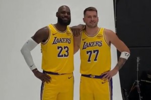 老詹的第22季！湖人媒體日 詹姆斯和東契奇滿分組合的定妝照~