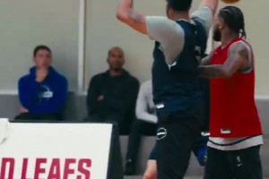 狀元連線！濃眉內(nèi)傳內(nèi)助攻弗拉格雙手暴扣