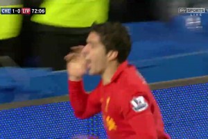 懵逼了！蘇神對(duì)切爾西進(jìn)球后沒有隊(duì)友和他一起慶祝??