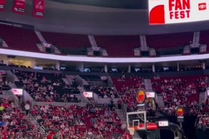 詹姆斯數據完美？巴克利：數據歸數據，喬丹科比比詹姆斯強！