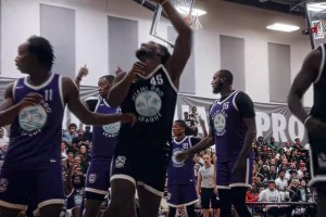 不愧耐殺王！杰倫-布朗：我從沒(méi)見(jiàn)過(guò)有人跟腱受傷后，能恢復(fù)得這么快