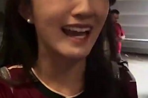 女網(wǎng)紅此前拒絕男球迷要聯(lián)系方式，事后發(fā)現(xiàn)對方竟是C羅好友??