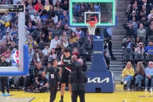 比盧普斯暫停期間指導(dǎo)楊瀚森，還把翻譯拉過來(lái)了！