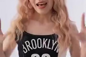 看到這樣的拉拉隊(duì)，身體應(yīng)該會很快恢復(fù)健康吧