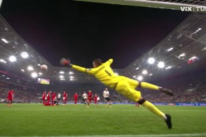 圓月彎刀！勞姆任意球直接破門！德國1-0領(lǐng)先盧森堡！